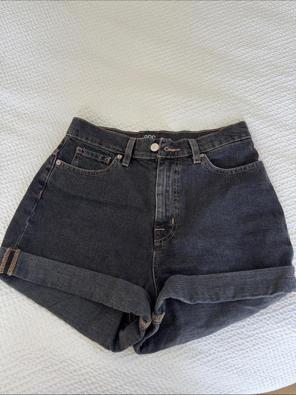 BDG Urban Outfitters High-Rise Dark washed black Denim Shorts Size 27